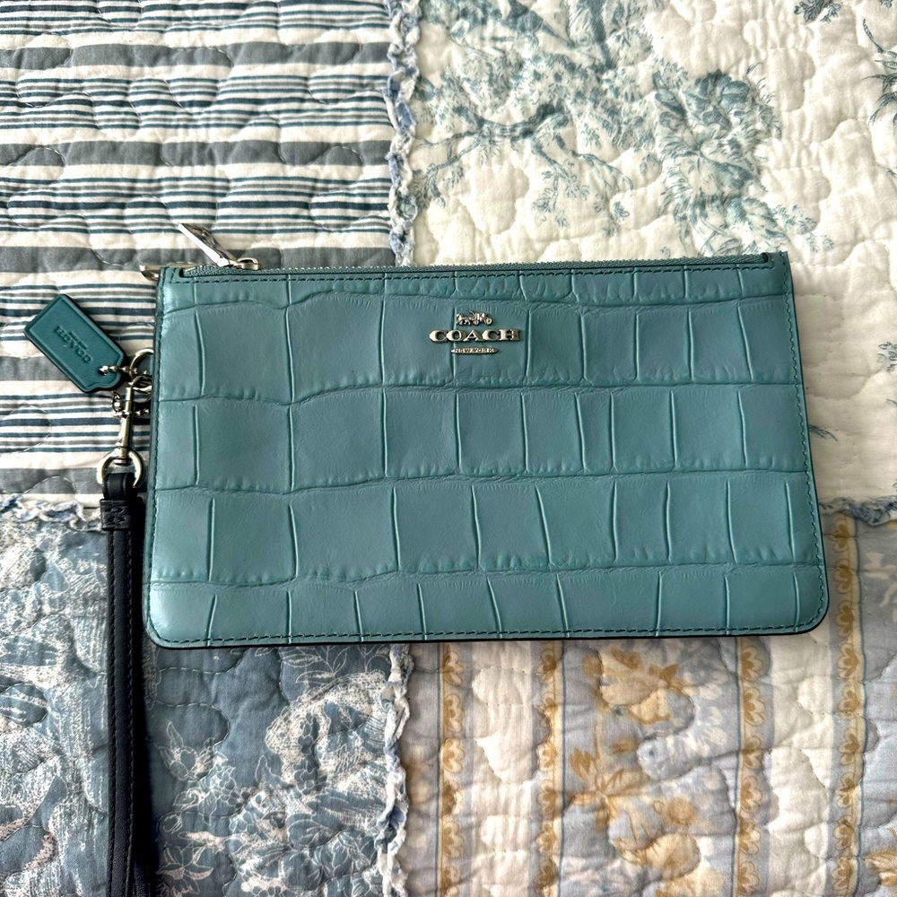 Coach purse/ wallet